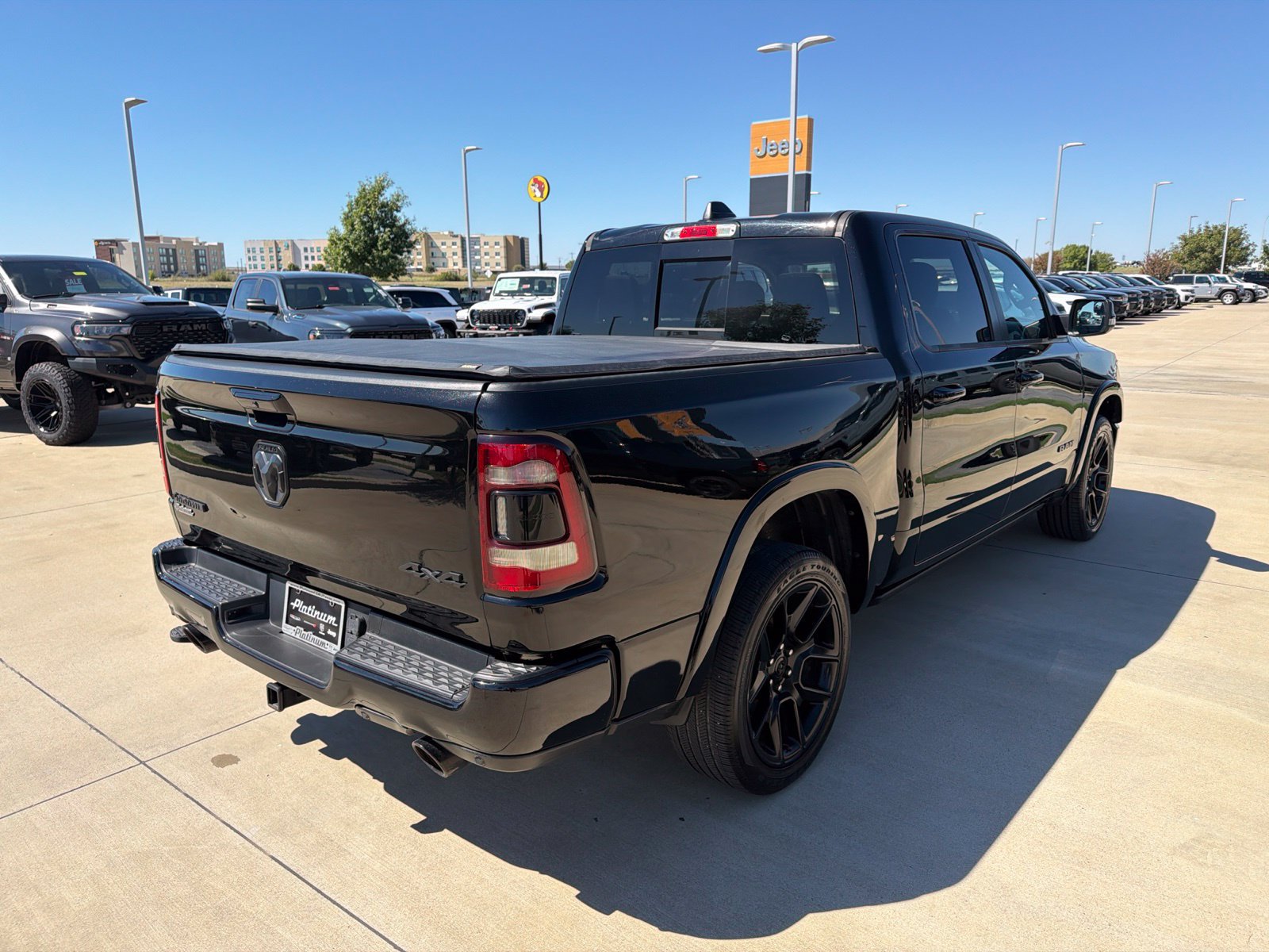 Used 2020 RAM 1500 Laramie AWD/4WD image 5
