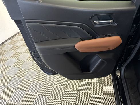 New 2026 GMC Canyon AT4 w/ Technology Plus Package image 21