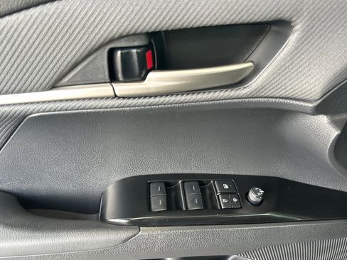 Certified 2025 Toyota Camry SE w/ Convenience Package FWD image 10