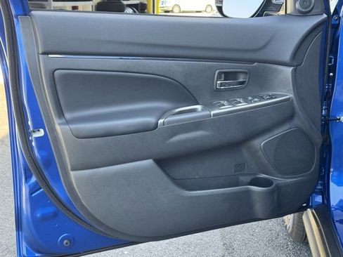 New 2025 Mitsubishi Outlander Sport AWD image 18