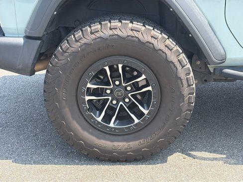 Used 2023 Jeep Wrangler Sport AWD/4WD image 5