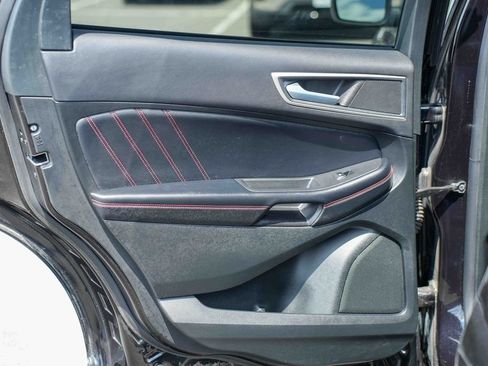Used 2024 Ford Edge ST-Line AWD/4WD image 18