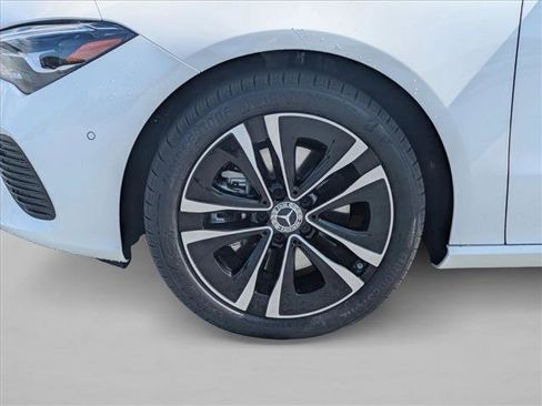 Certified 2026 Mercedes-Benz CLA 250 4MATIC image 24