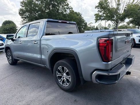 Used 2025 GMC Sierra 1500 SLT AWD/4WD image 6