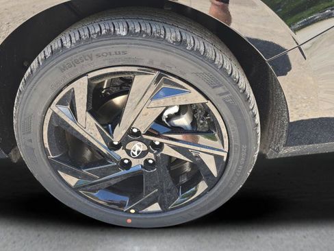 New 2026 Hyundai Elantra Sport FWD image 31