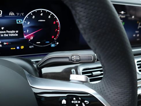 New 2026 Mercedes-Benz GLS 450 4MATIC image 43