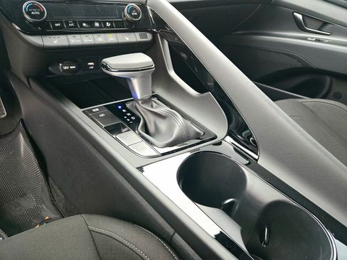 New 2026 Hyundai Elantra SEL Sport Premium w/ Cargo Package FWD image 13