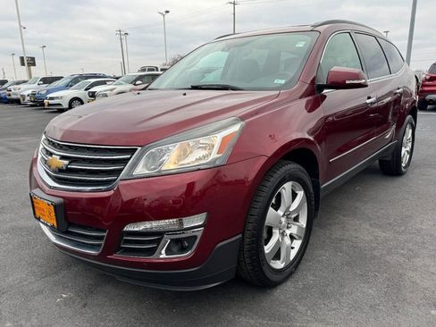 Used 2017 Chevrolet Traverse Premier image 8