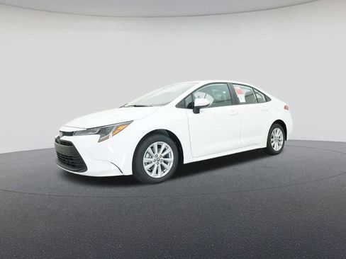New 2026 Toyota Corolla LE image 17