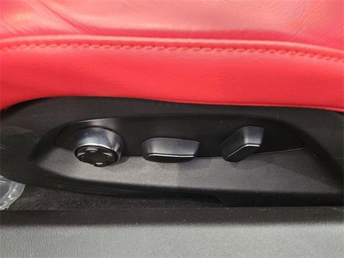 Used 2021 Chevrolet Corvette Stingray Premium Conv w/ Z51 Performance Package image 14