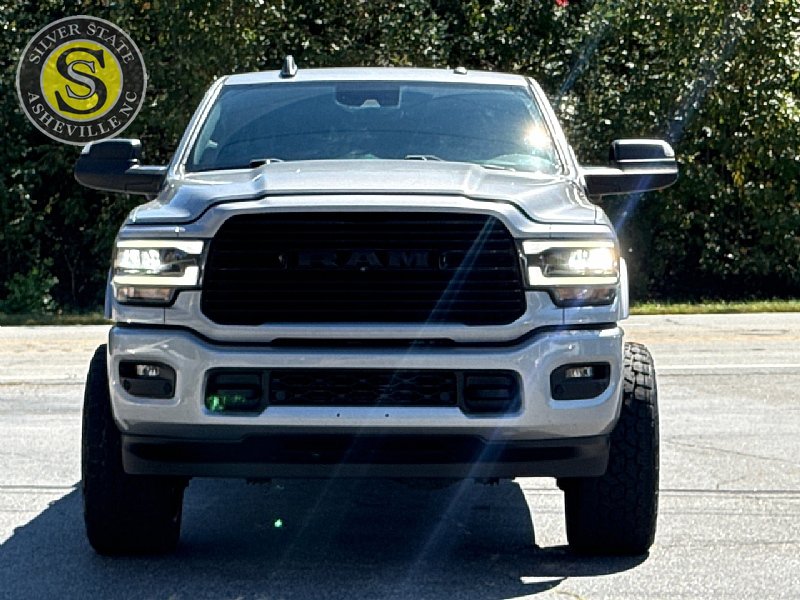 Used 2019 RAM 2500 Laramie w/ Night Edition AWD/4WD image 2