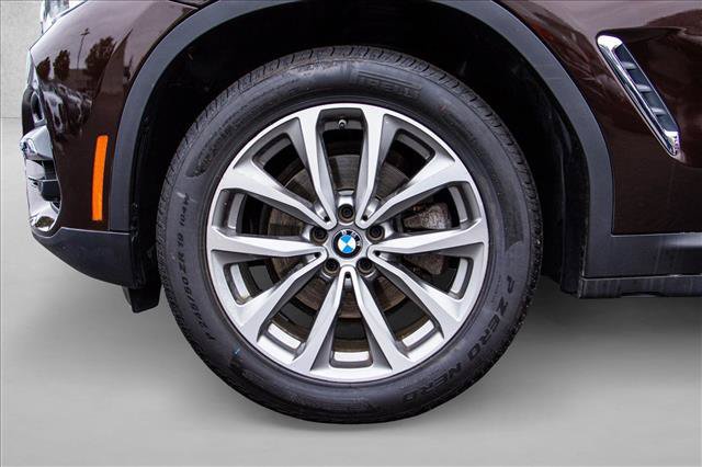 Used 2019 BMW X3 xDrive30i w/ Premium Package AWD/4WD image 9