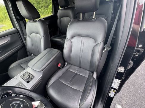 Used 2024 MAZDA CX-90 3.3 Turbo w/ Premium Package image 13