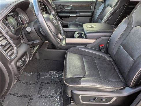 Used 2019 RAM 1500 Laramie image 17