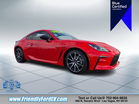 Used 2023 Toyota GR86 image 1