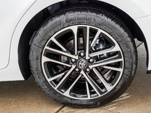 New 2026 Toyota Camry XLE w/ Premium Plus Package image 13