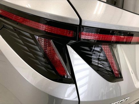 Certified 2023 Hyundai Tucson Limited w/ Cargo Package image 31