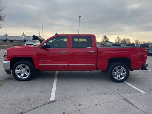 Used 2018 Chevrolet Silverado 1500 LTZ w/ Sport Package image 6