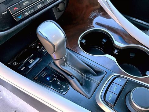 Used 2019 Lexus RX 350 FWD image 16