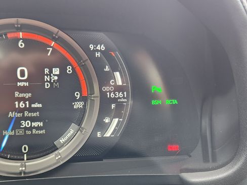 Used 2019 Lexus LC 500 Coupe image 9