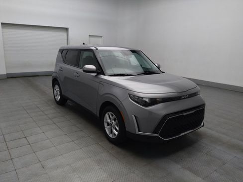 Used 2025 Kia Soul LX w/ LX Technology Package image 13