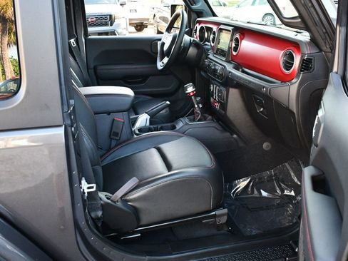 Used 2022 Jeep Wrangler Rubicon w/ Steel Bumper Group image 45