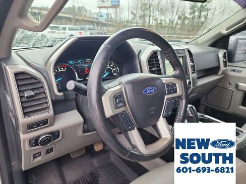 Used 2019 Ford F150 Lariat w/ Equipment Group 502A Luxury image 10