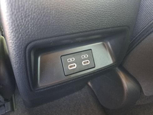 Certified 2023 Toyota Corolla LE image 9