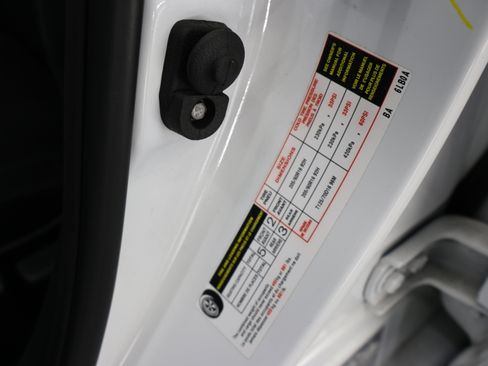 Used 2023 Nissan Sentra SV image 55