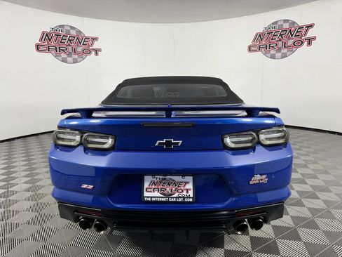 Used 2021 Chevrolet Camaro SS RWD image 11