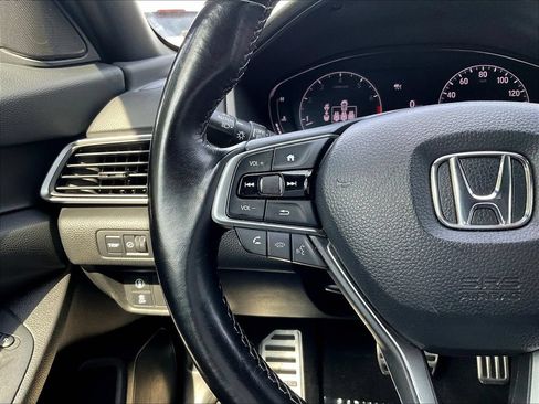 Used 2022 Honda Accord Sport image 10
