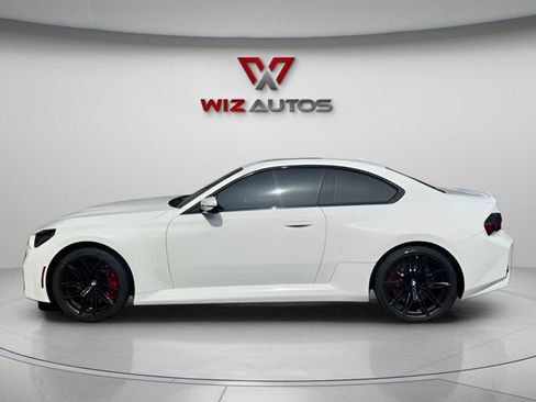 Used 2024 BMW M2 w/ Lighting Package image 8