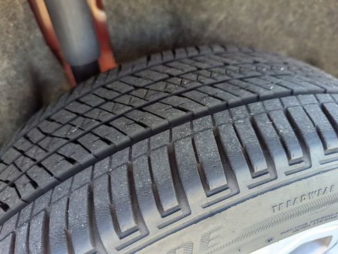 Used 2020 Ford EcoSport Titanium image 10