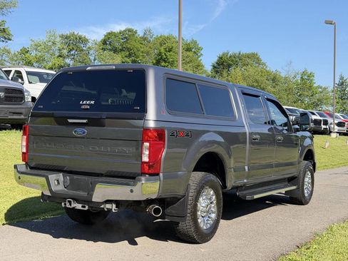 Used 2022 Ford F250 XLT w/ XLT Premium Package AWD/4WD image 4