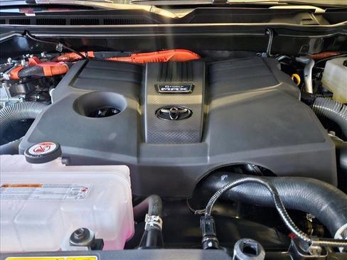 New 2026 Toyota Tundra Limited AWD/4WD image 15