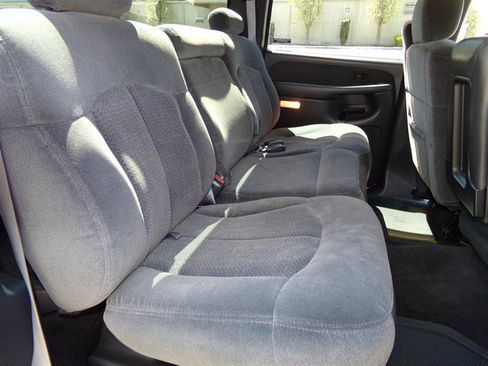 Used 2002 Chevrolet Silverado 2500 LS AWD/4WD image 22