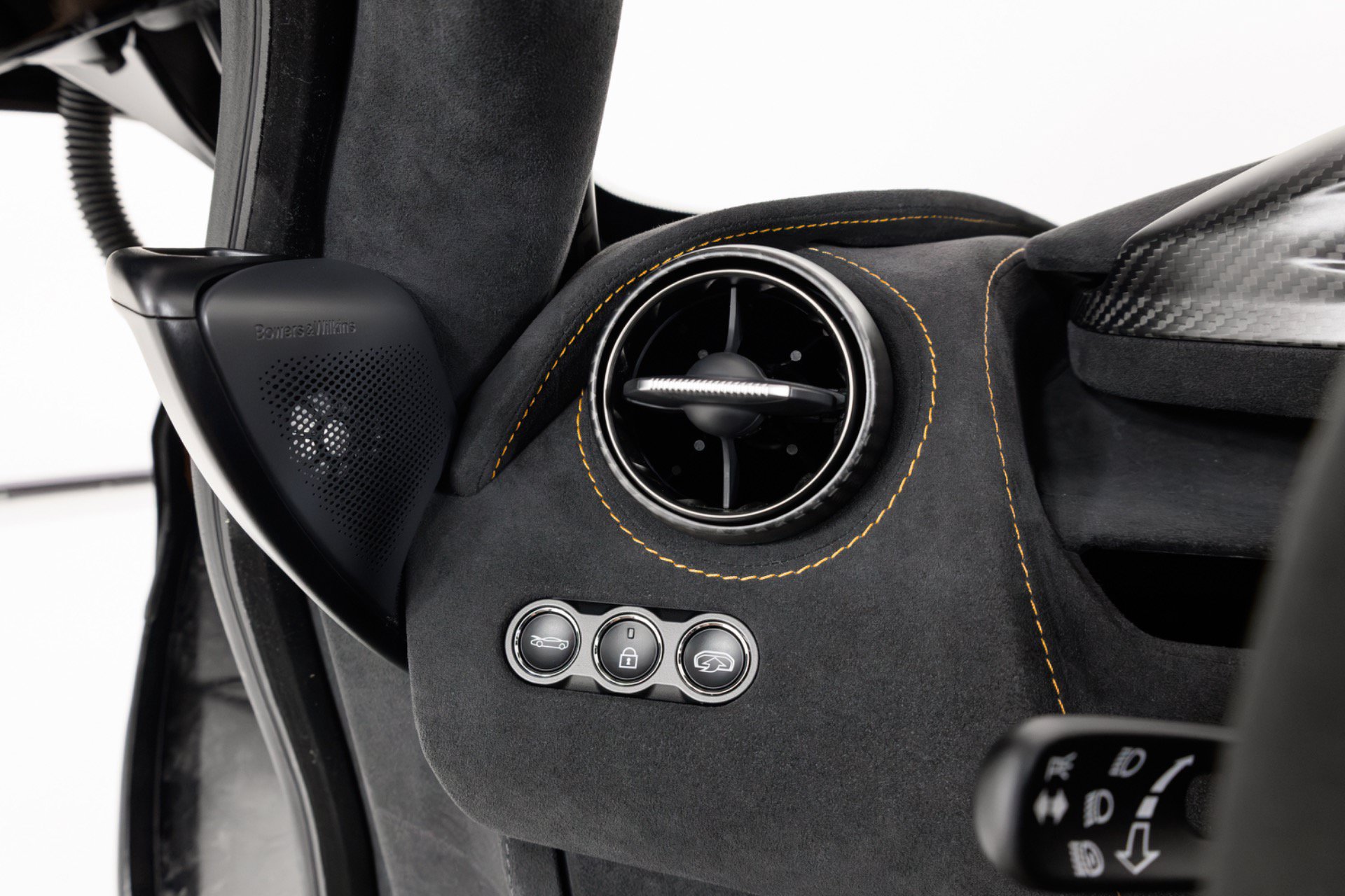 Used 2021 McLaren 765LT RWD image 32