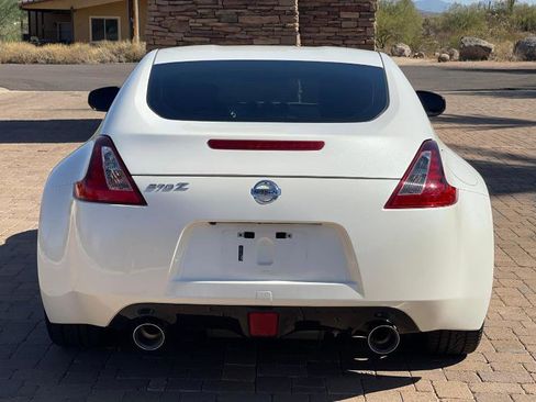 Used 2019 Nissan 370Z Coupe w/ Z34 Heritage Edition - White image 8
