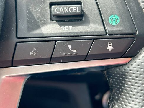 Used 2024 Mitsubishi Outlander SE FWD image 17