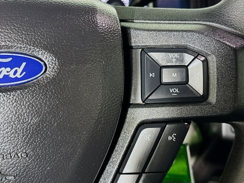 Used 2019 Ford F150 XLT image 14