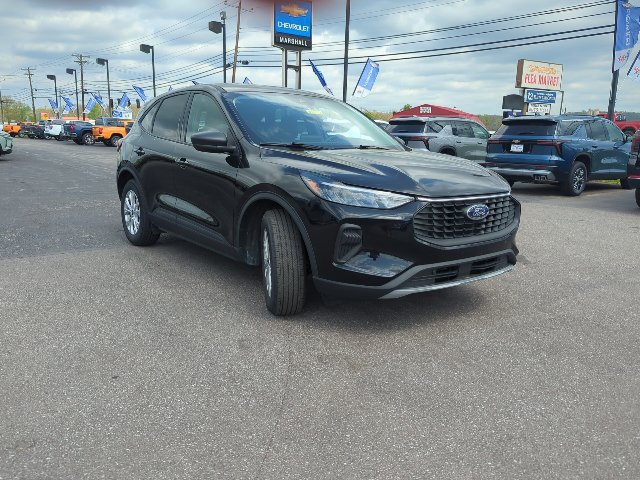 Used 2025 Ford Escape Active FWD image 4