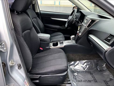 Used 2012 Subaru Legacy 2.5i Premium w/ All-Weather Pkg image 8