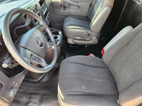 Certified 2024 GMC Savana 2500 w/ Driver Convenience Package image 15
