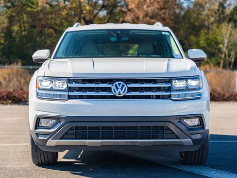 Used 2019 Volkswagen Atlas SE image 2
