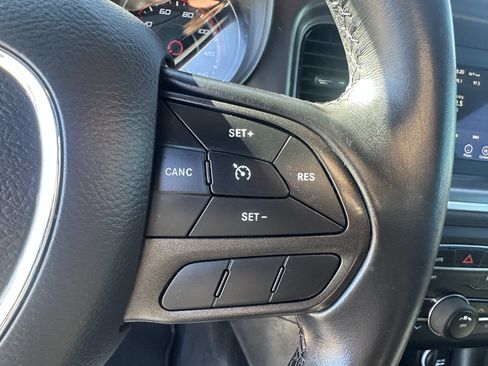 Used 2020 Dodge Charger SXT w/ Blacktop Package RWD image 16