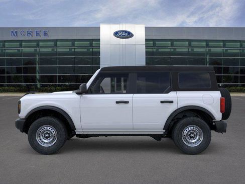 New 2026 Ford Bronco 4-Door image 3