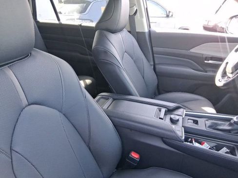 New 2026 Toyota Grand Highlander AWD image 11