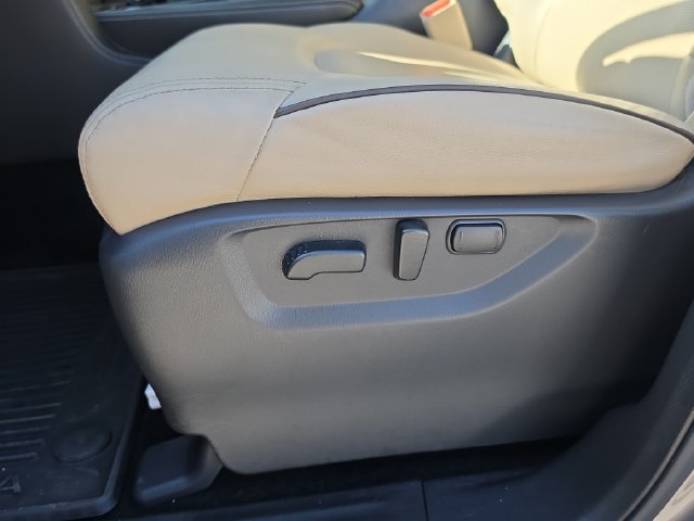 Certified 2023 Nissan Armada SL w/ Cargo Package AWD/4WD image 21