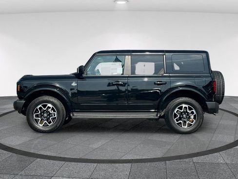 Used 2025 Ford Bronco Outer Banks AWD/4WD image 8