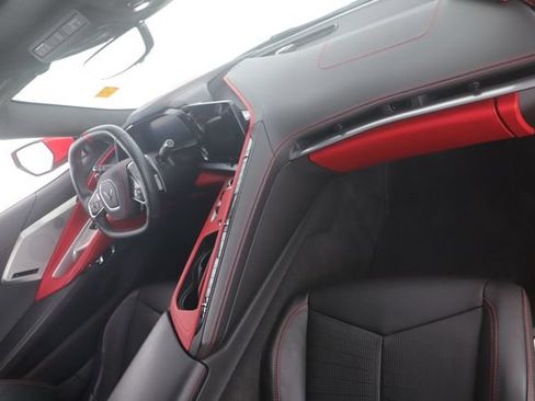 Used 2022 Chevrolet Corvette Stingray Premium Cpe w/ Z51 Performance Package RWD image 27